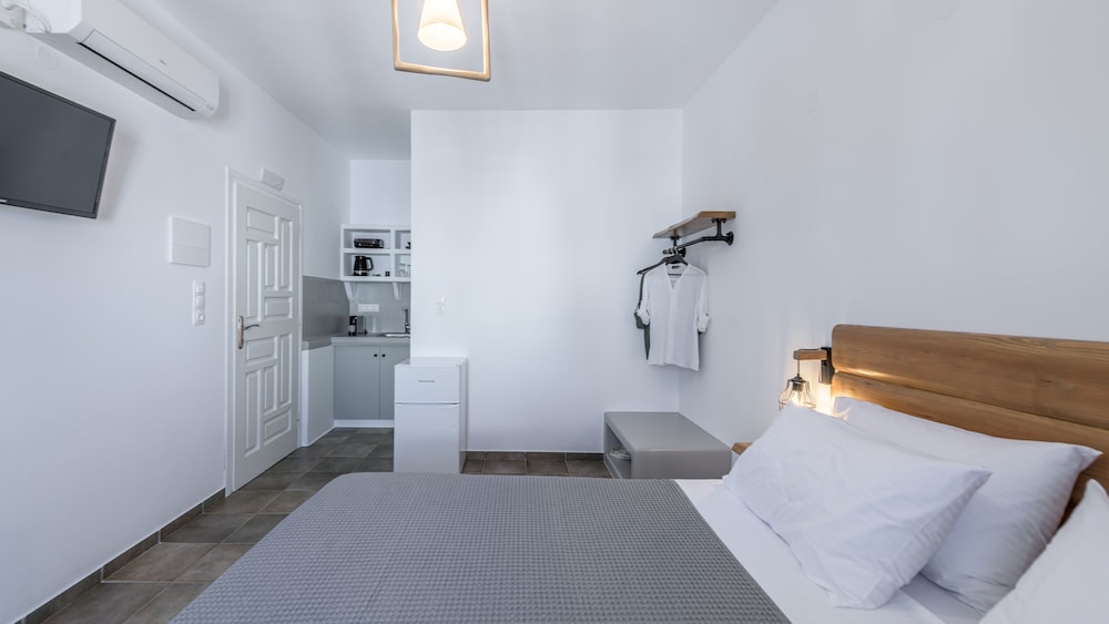 Junior Double Room