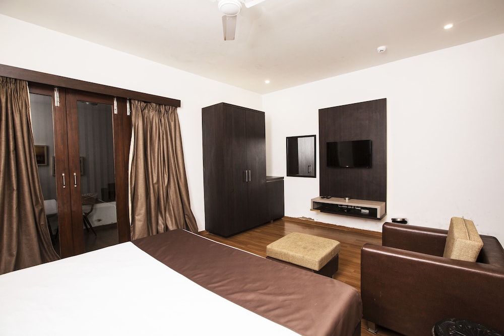 Standard Room, Multiple Bedrooms, Garden View photo 2