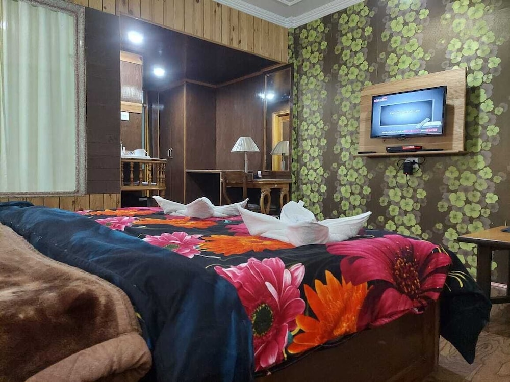 Executive Room, Mountain View