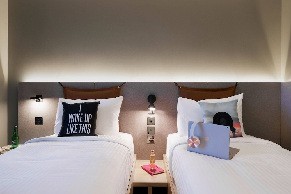 Room, 2 Twin Beds - Photo 1