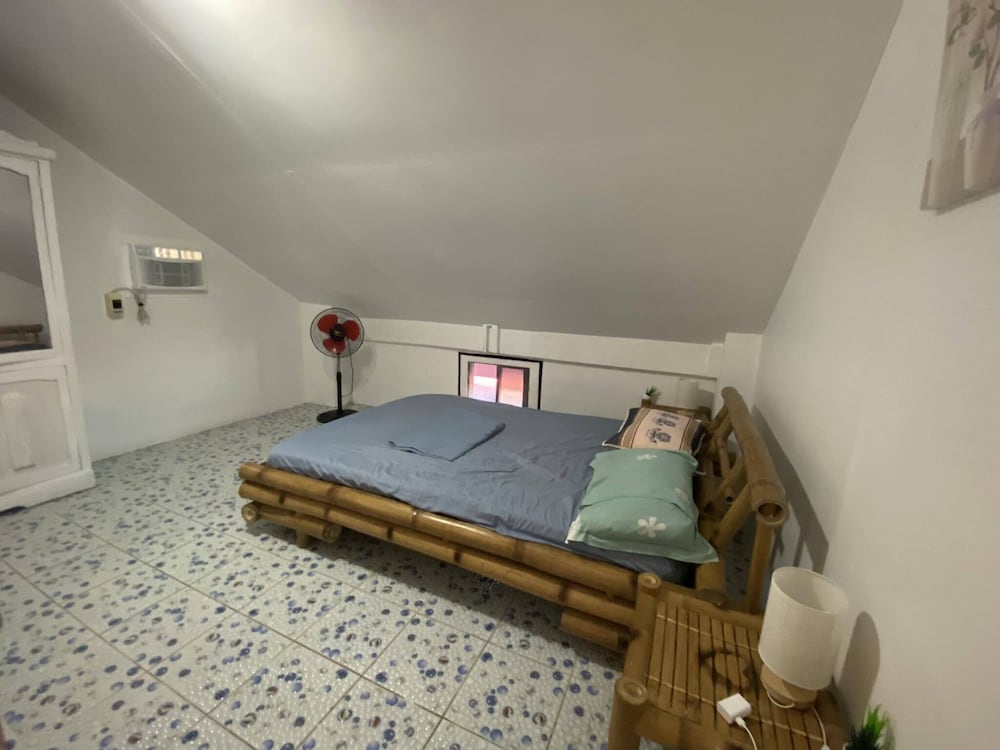 Economy Double Room photo 3