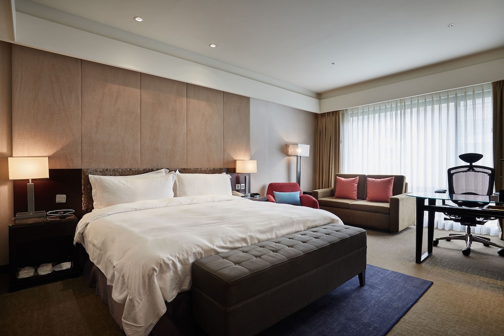 Executive Triple Room