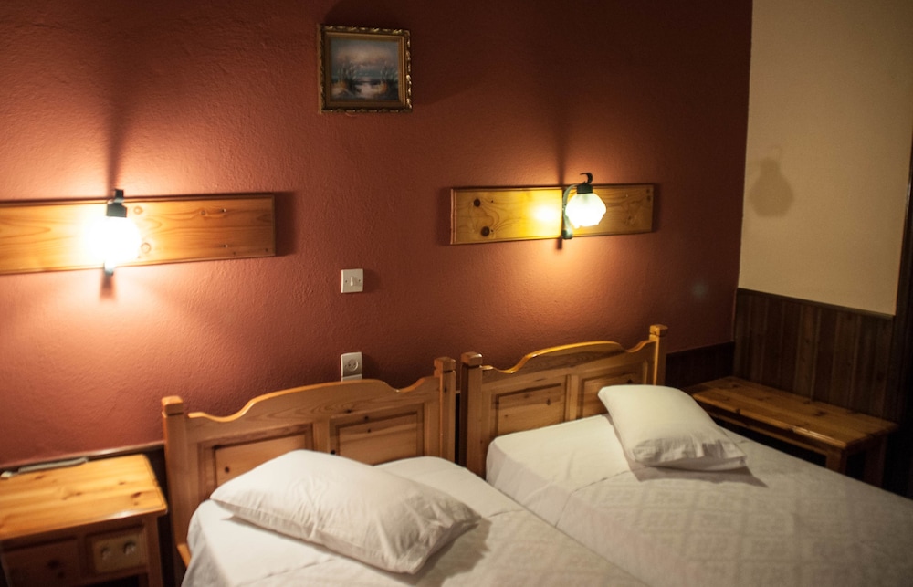 Classic Twin Room, 2 Twin Beds, Ground Floor photo 1
