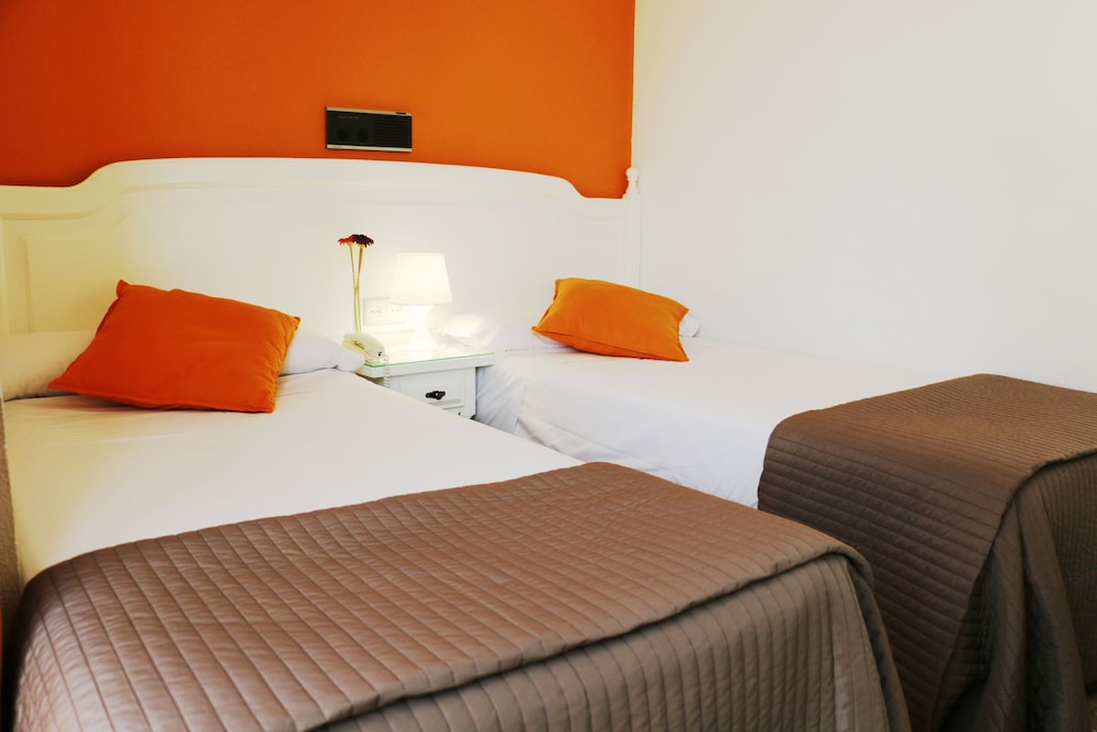 Triple Apartment - Photo 1