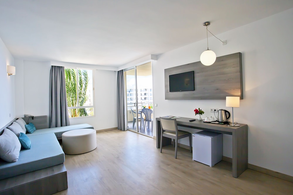 Family Apartment, 1 Bedroom, Balcony