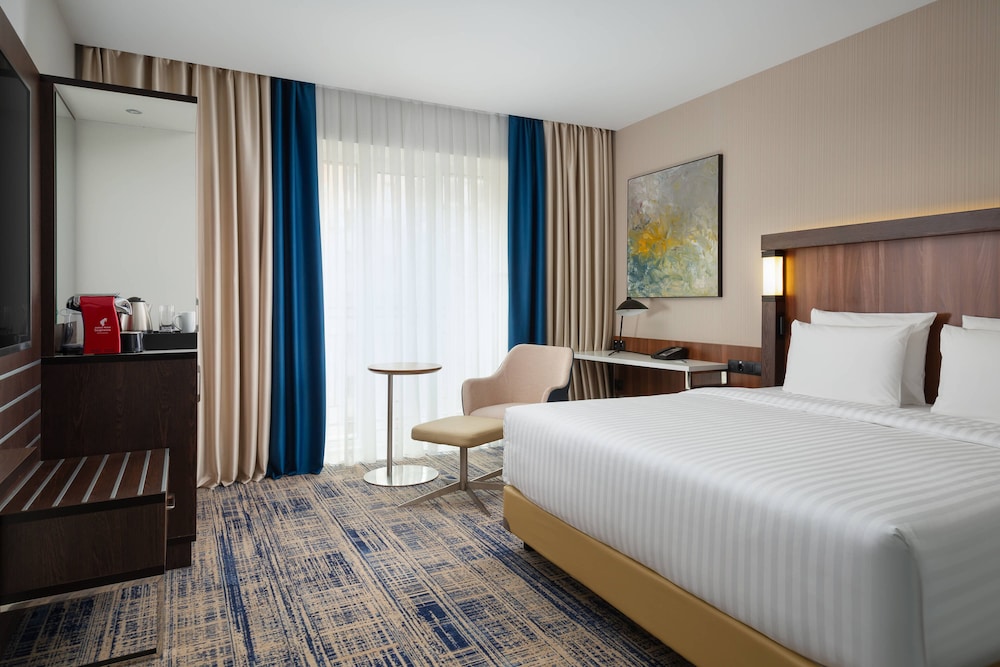 Junior Suite, 1 Bedroom - Photo 3