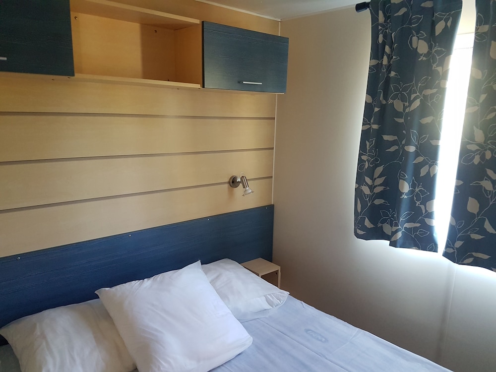 Mobile Home, 3 Bedrooms (Calypso)