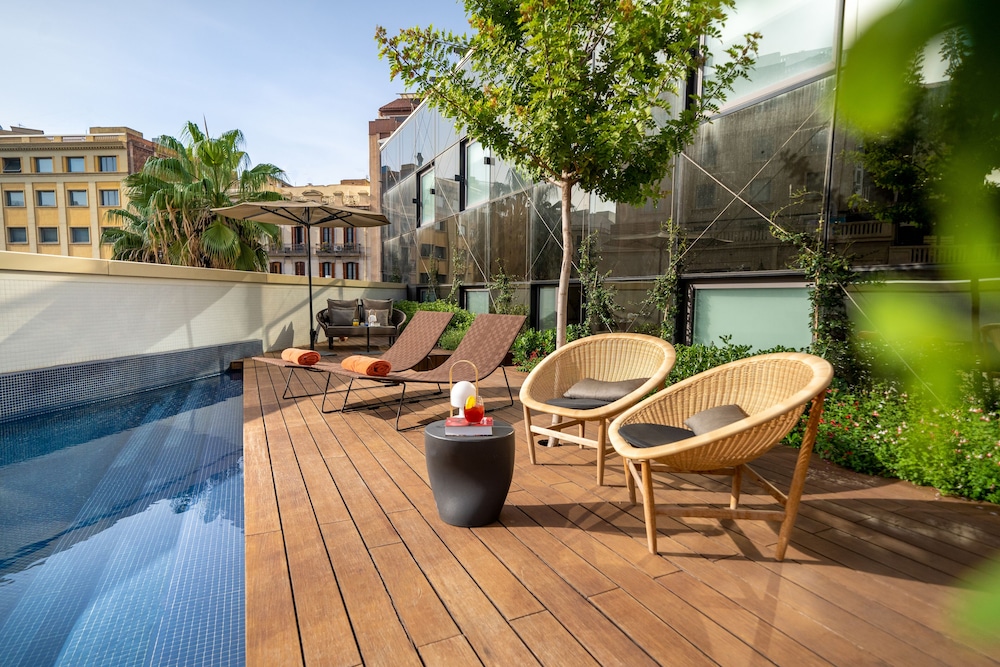 Grand Suite, Private Pool, City View