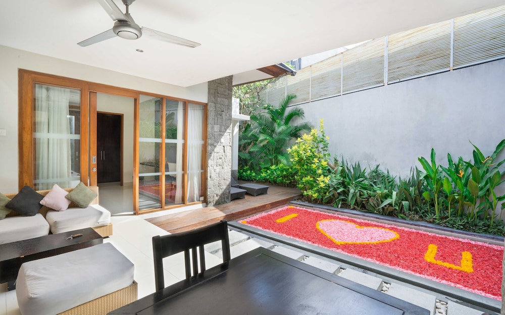 One Bedroom Pool Villas - Samaja Spa Package (Inclusive 1X 60 Minute Massage)