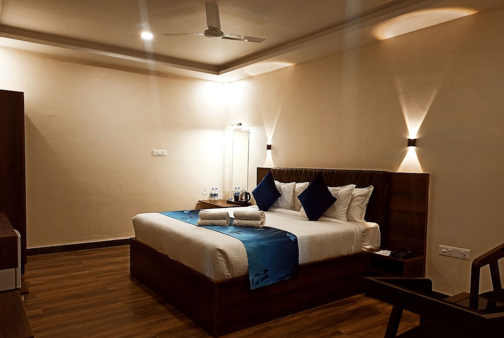Premier Room with Sit out - Photo 1