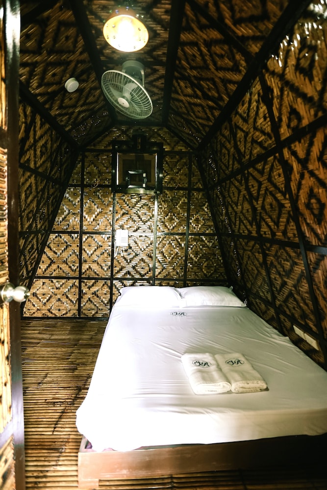 Tiki House photo 2