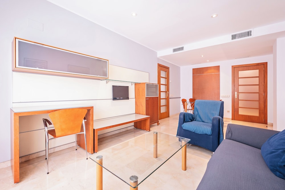 Apartment, 2 Bedrooms, Balcony, Courtyard View photo 2