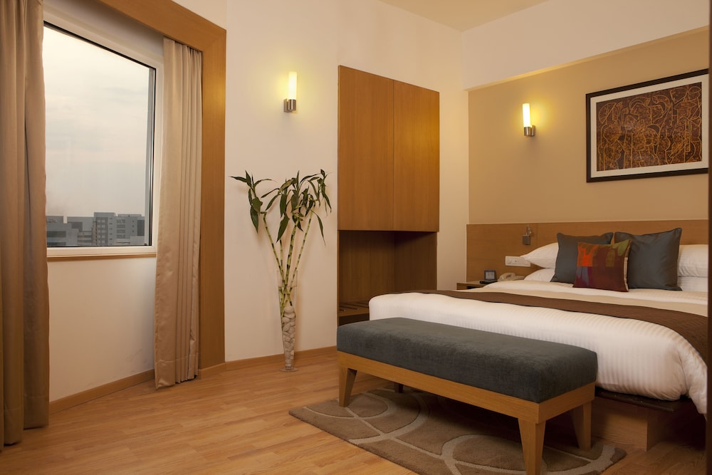 Business Room - Photo 3