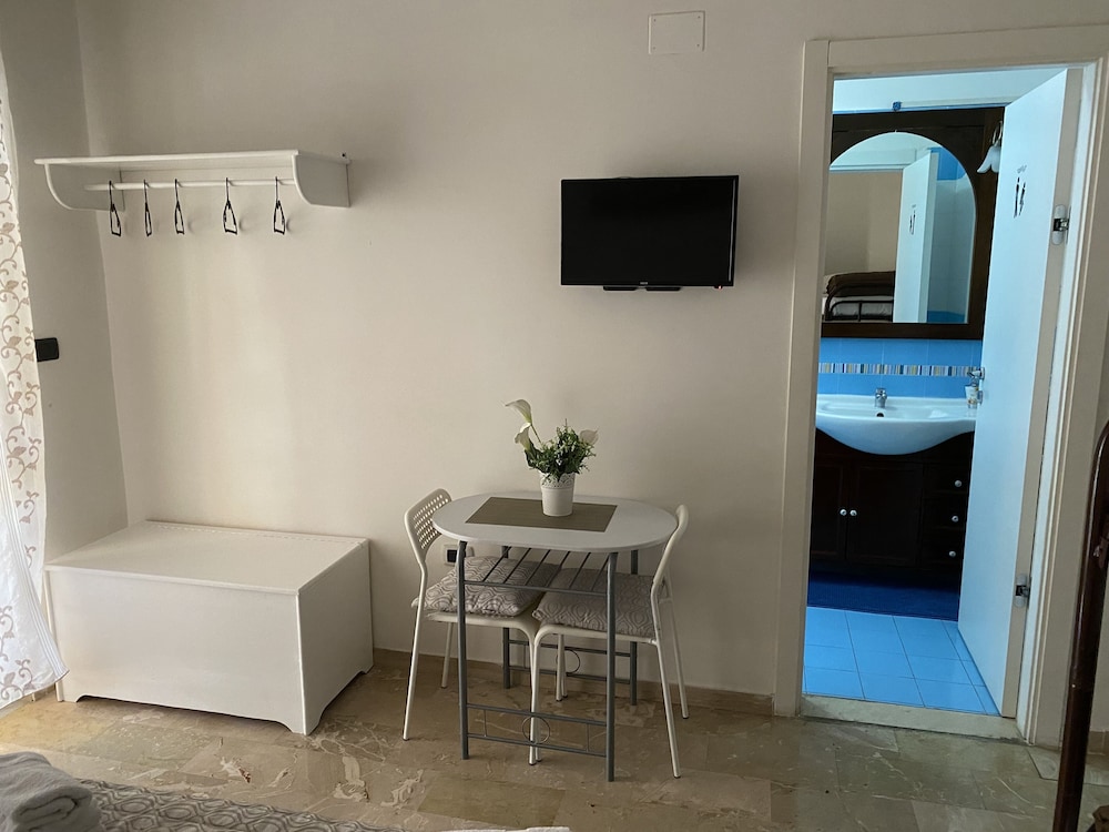 Deluxe Quadruple Room, Terrace photo 1