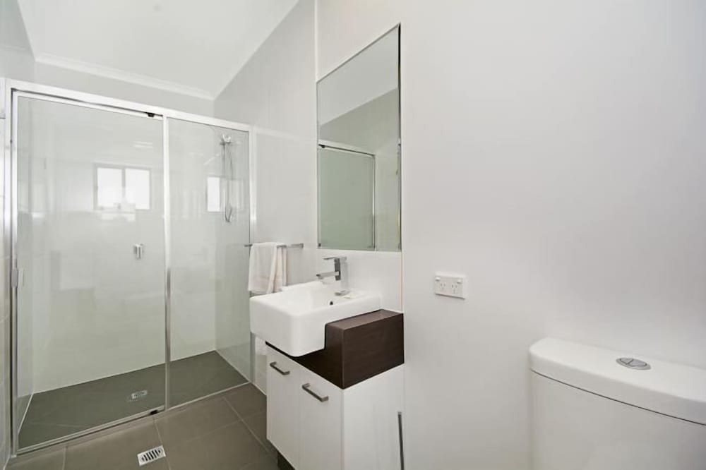 Luxury Suite, 1 Bedroom, Non Smoking, Balcony photo 3