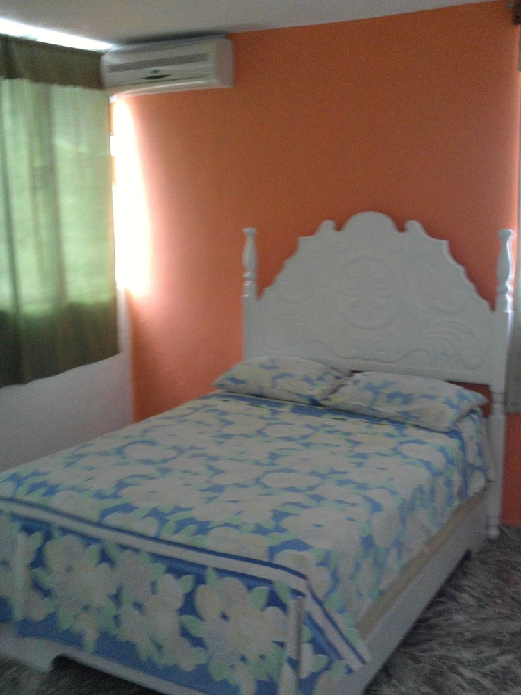 Classic Apartment, 1 Double Bed, Kitchenette photo 2