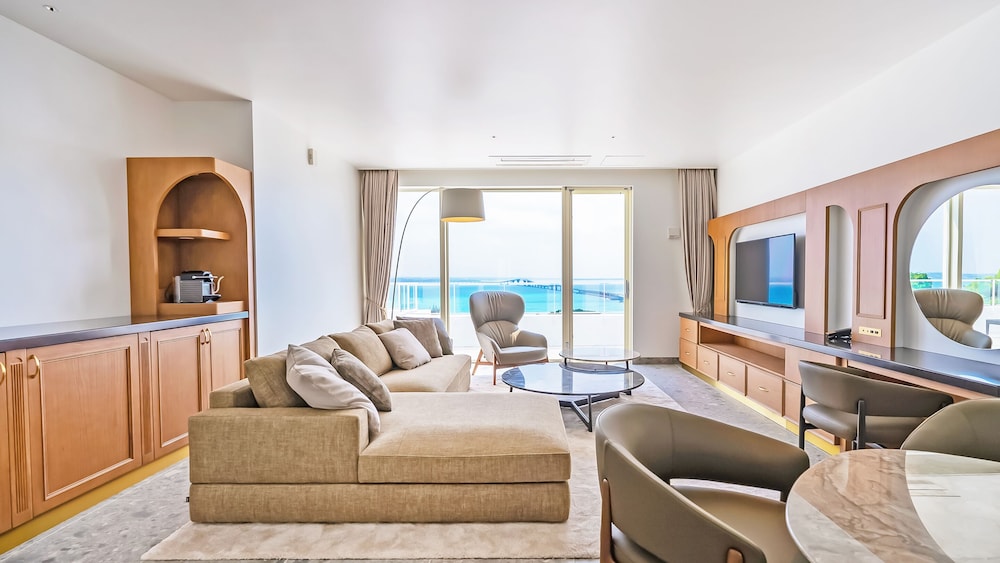 Royal Suite B, Non Smoking photo 3