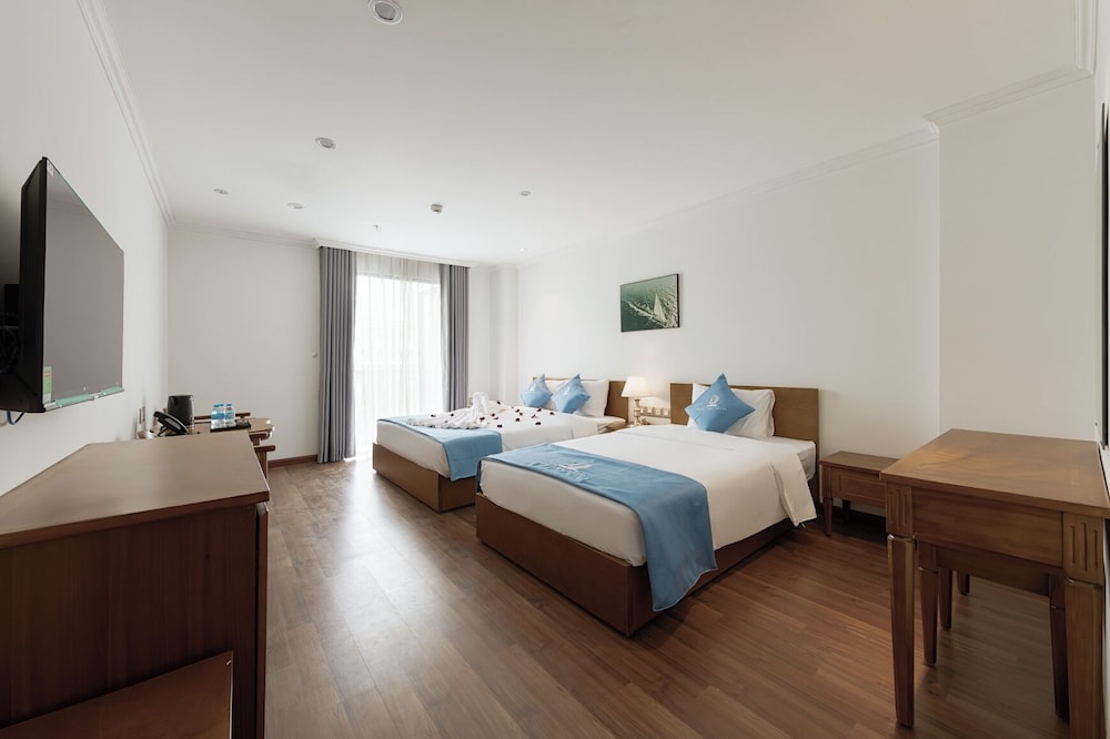 Family Room, 1 Bedroom