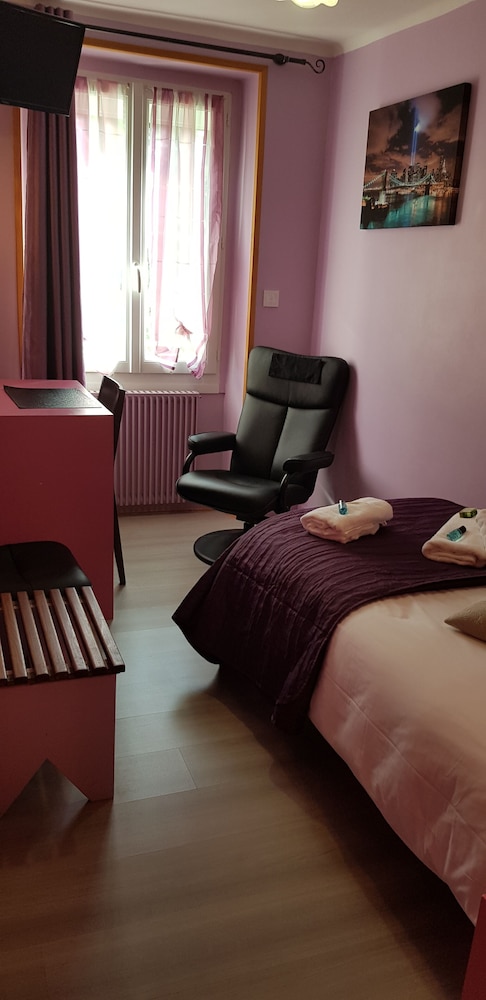 Economy Single Room photo 2