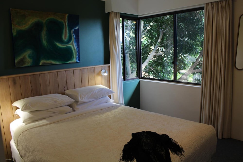 Deluxe Suite, 1 Bedroom, Non Smoking, Kitchenette photo 2