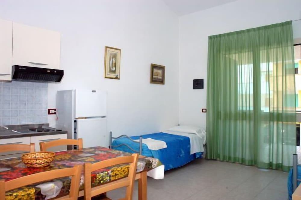 Apartment, 1 Bedroom, Balcony photo 1