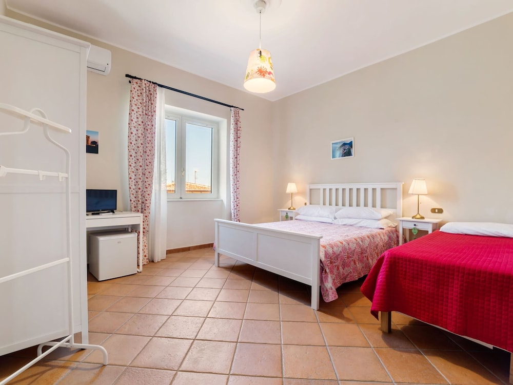 Villa photo 2