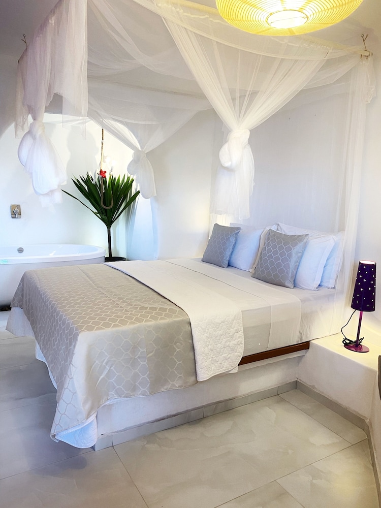 Luxury Room photo 2