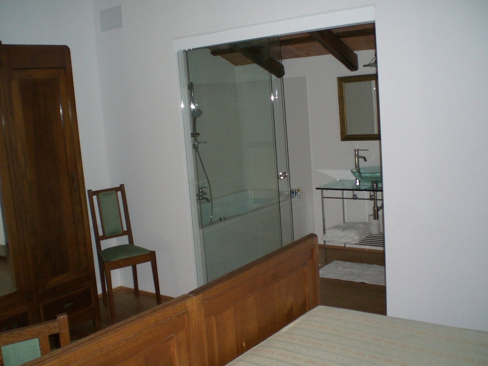 Standard Duplex, 1 Bedroom photo 2