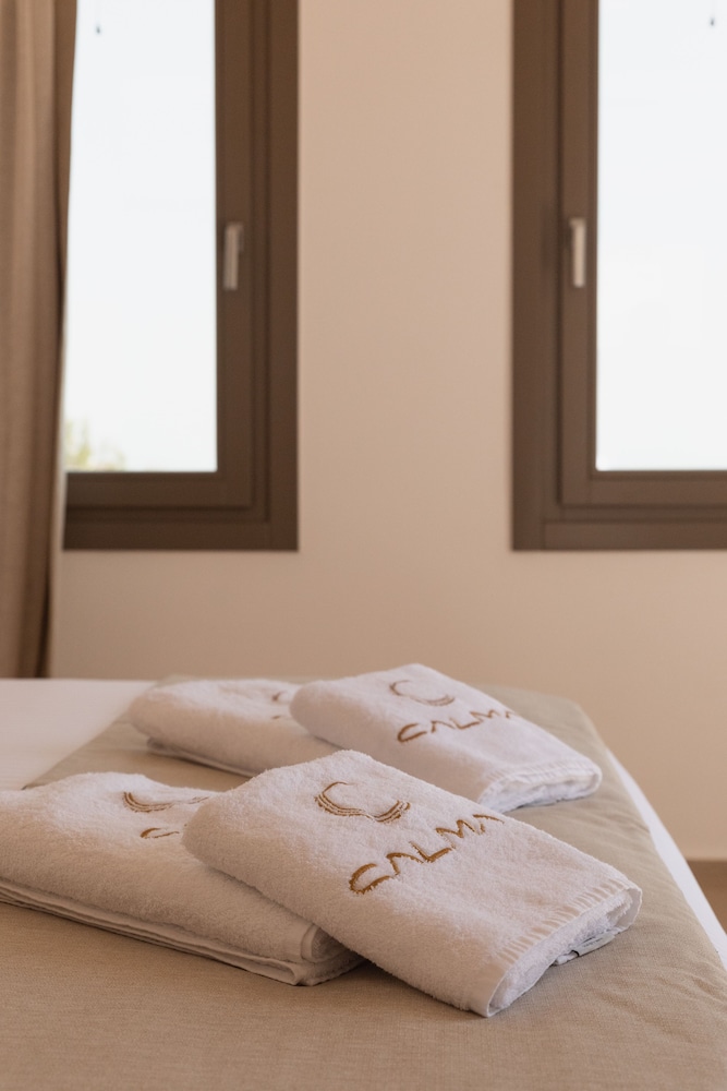 Deluxe Double Room, Sea View - Photo 12
