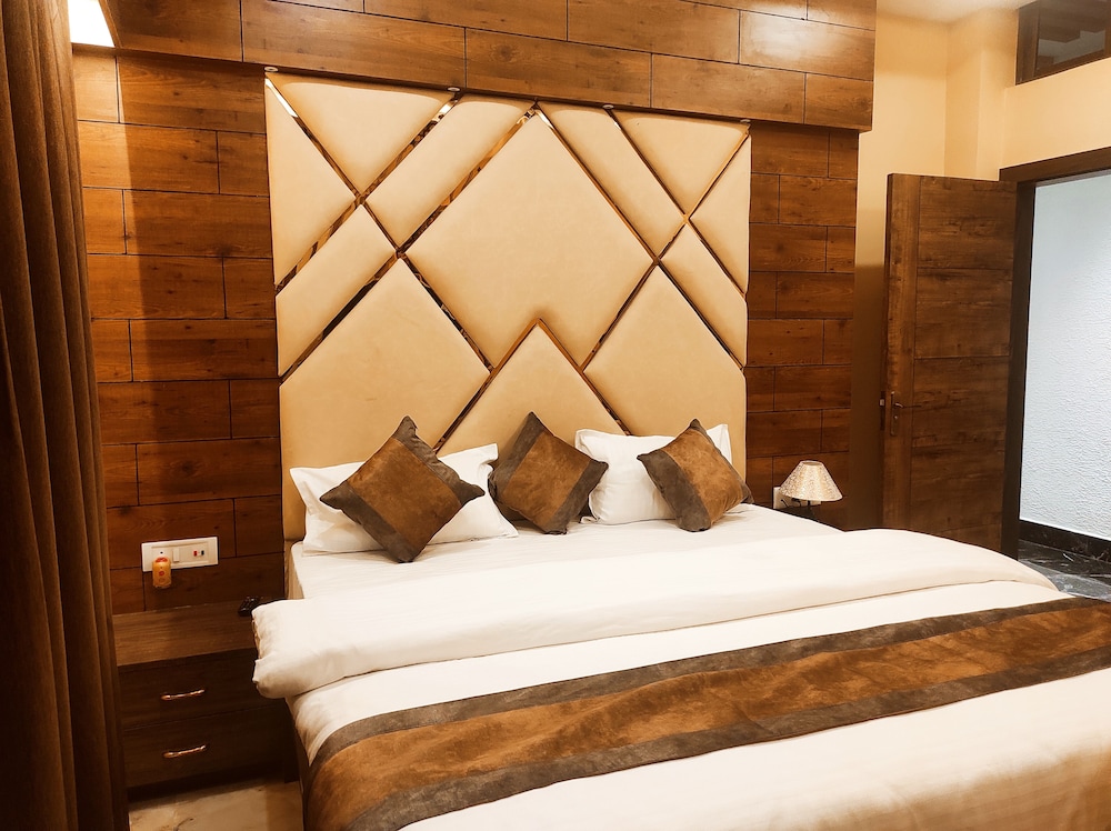Standard Twin Room photo 2