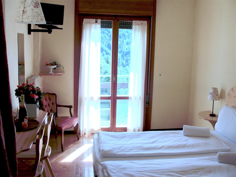 Double Room, Mountain View photo 1