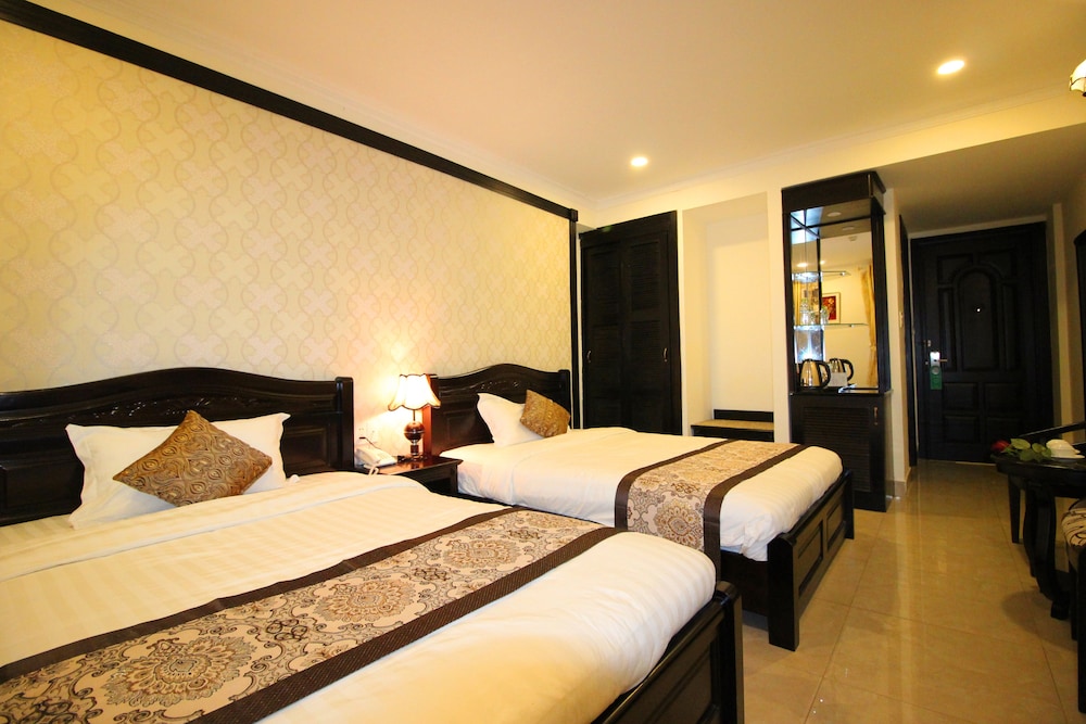 Deluxe Quadruple Room