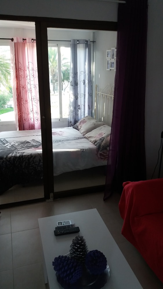Estudio, Terraza, Vista a la Piscina