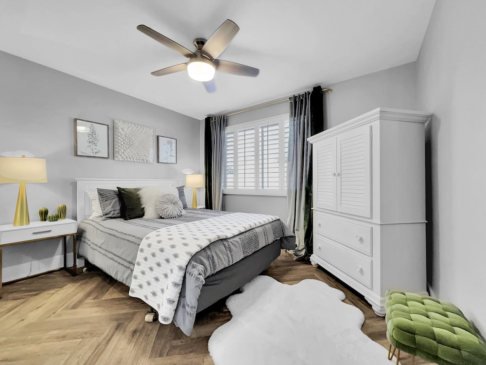 House, Multiple Beds, Patio, City View (Los Lagos Mesa) photo 3