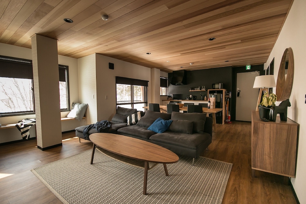 Comfort Apartment (Sakka)