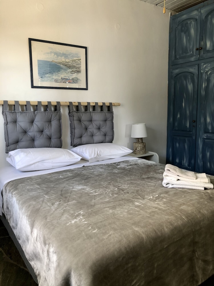 Traditional Villa, 2 Bedrooms, 2 Bathrooms, Sea Facing photo 3