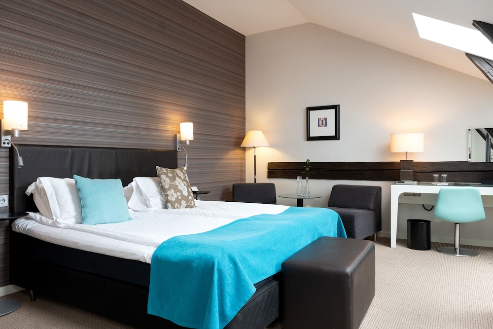 Deluxe Room - Photo 1