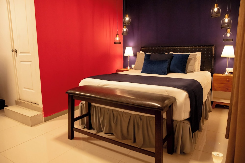 Studio Suite photo 1