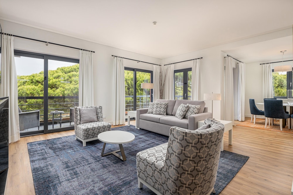 Panoramic Suite, 2 Bedrooms, Garden View (Balcony)