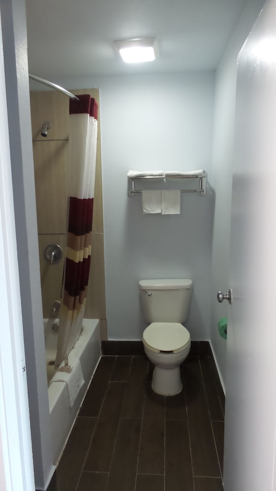 Comfort Double or Twin Room, 2 Bedrooms, Smoking photo 3