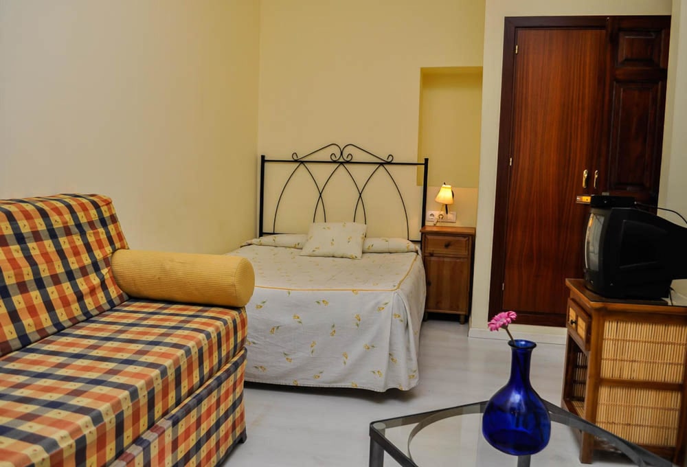 Superior Room, 1 Bedroom, Kitchenette (for 3 people) - Photo 1