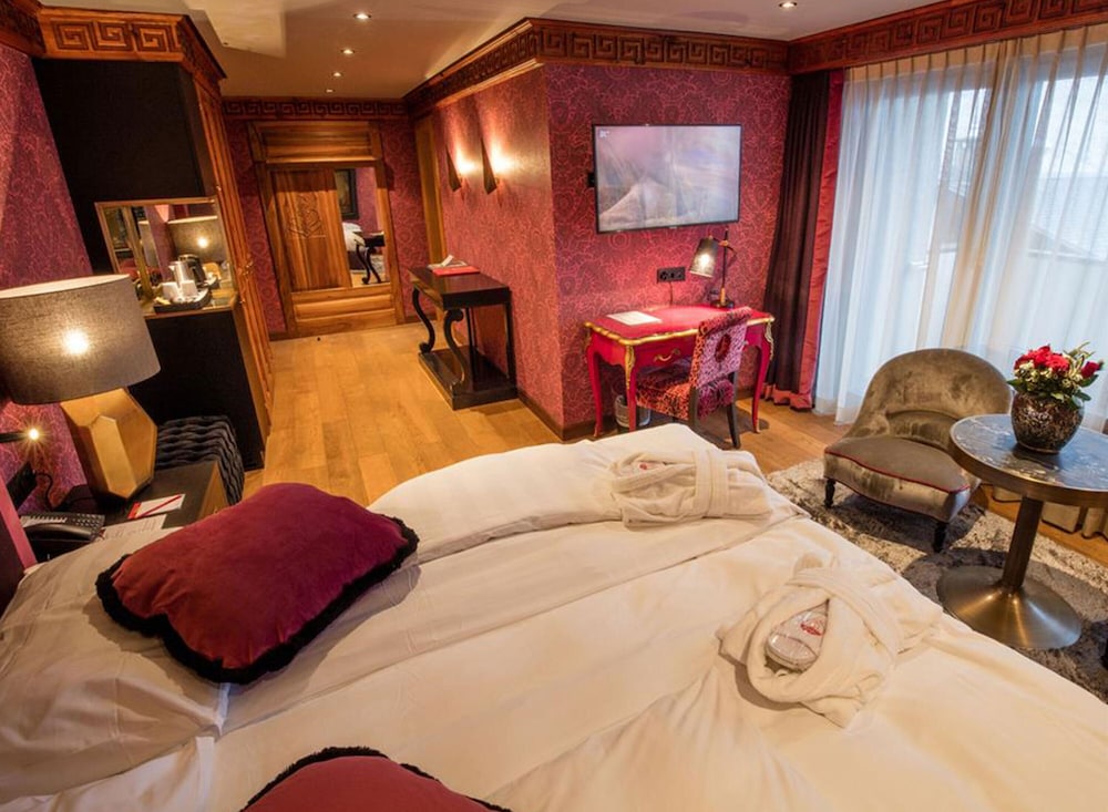 Deluxe Double or Twin Room - Photo 3