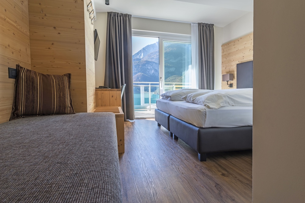 Comfort Room, 1 Bedroom photo 2