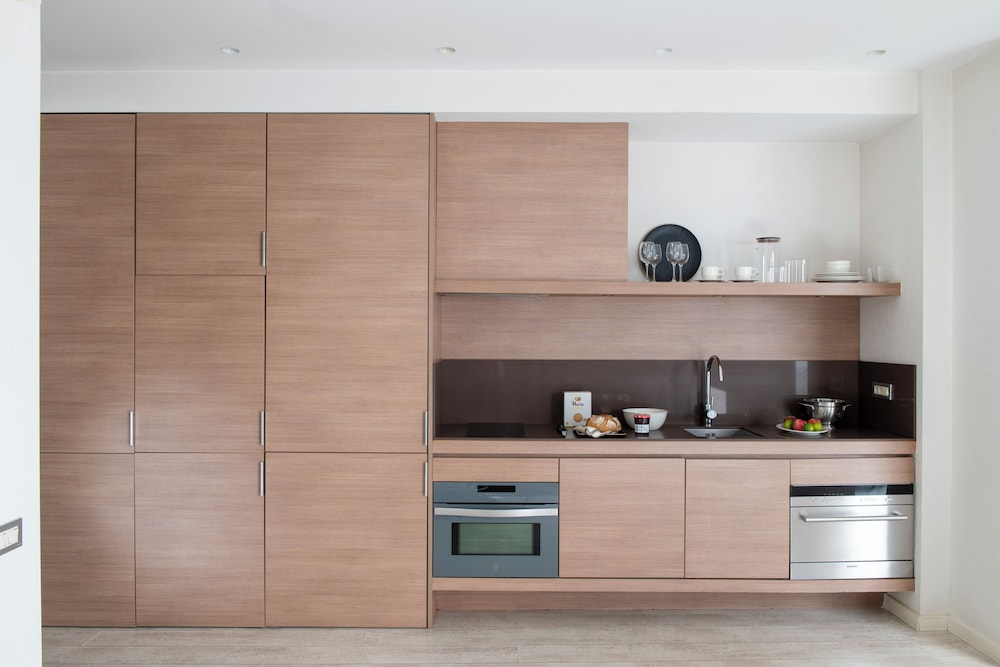 Apartment, 1 Bedroom, Terrace, City View photo 3