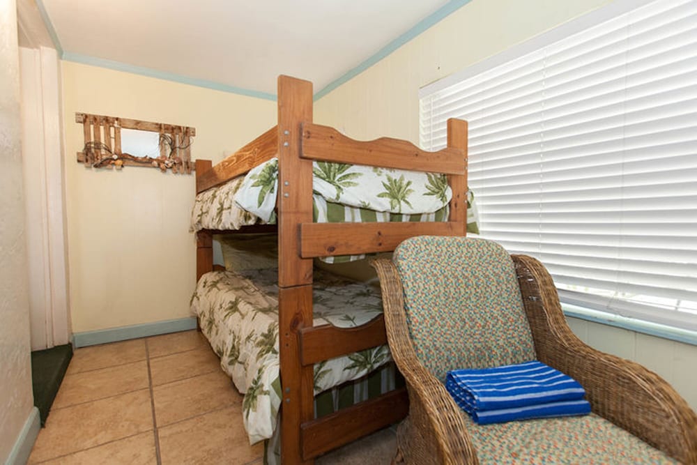 Family Duplex, Kitchenette, Beachside photo 2