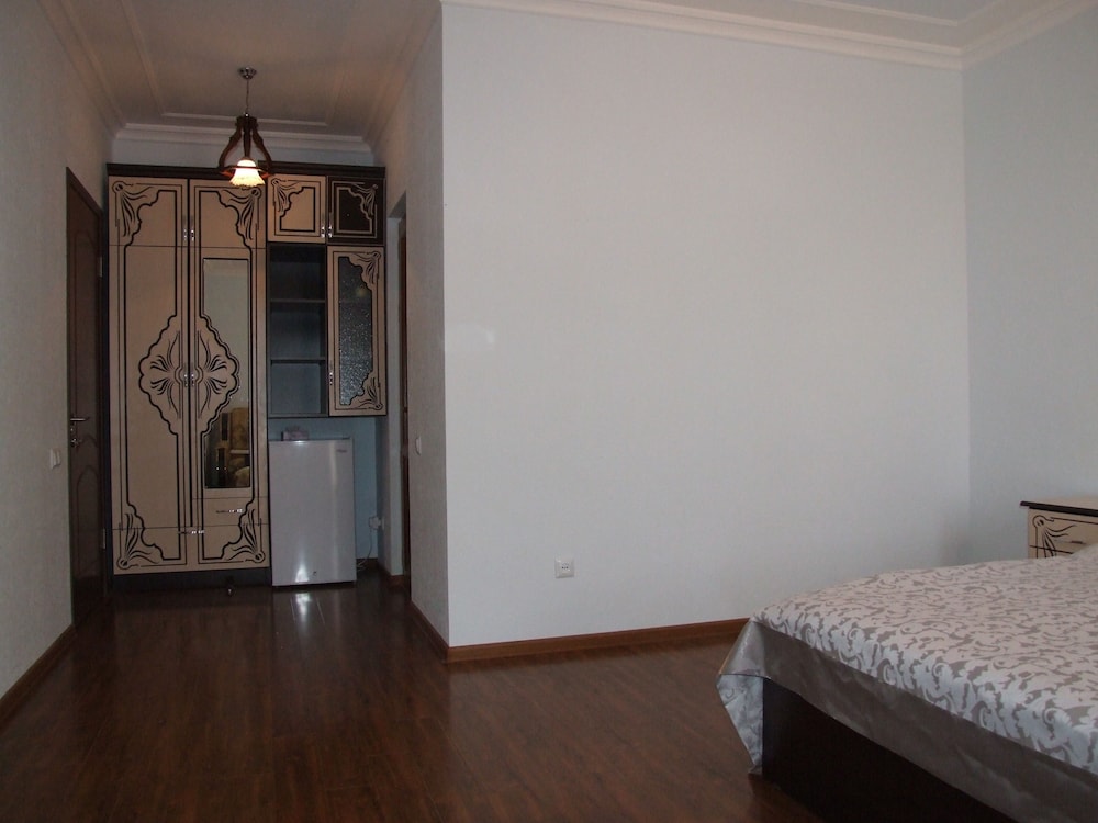 Double or Twin Room photo 2