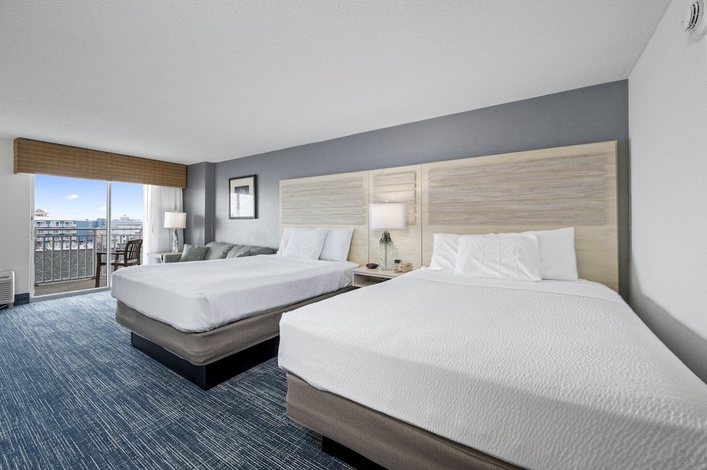 Single Room, Balcony, Partial Ocean View photo 1