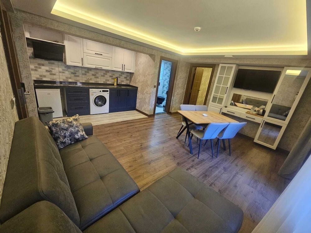 Superior Suite, Balcony, Mountain View photo 1