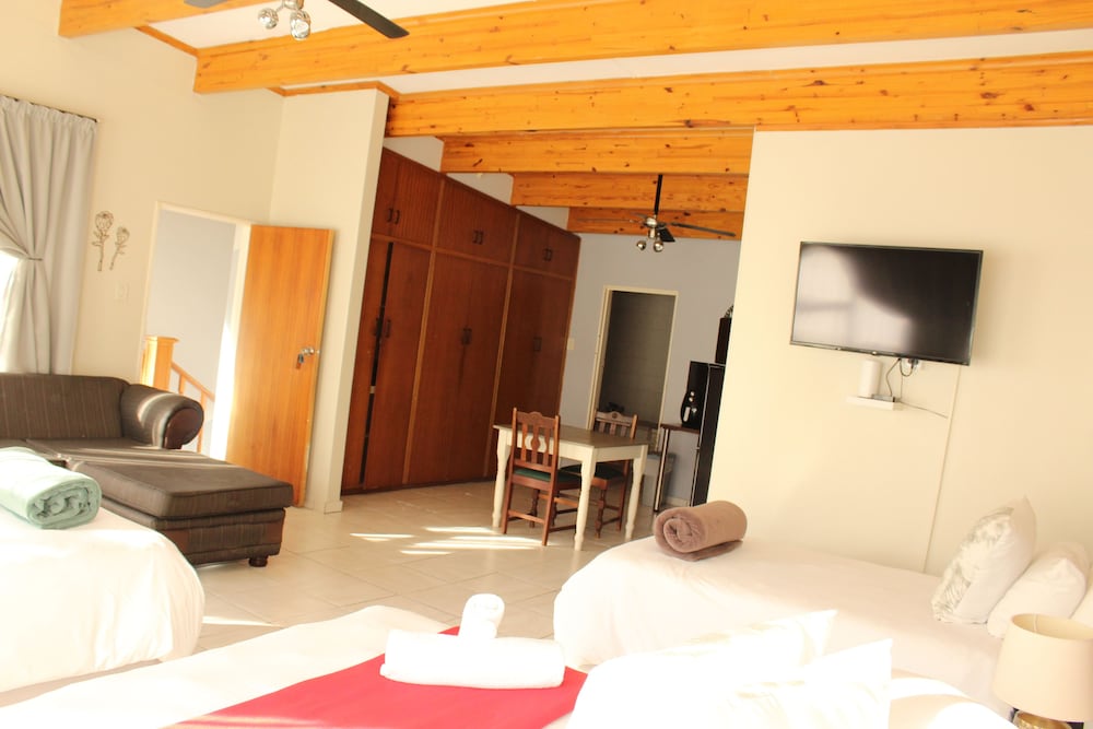 Family Quadruple Room, Non Smoking, Garden View (Protea) photo 2