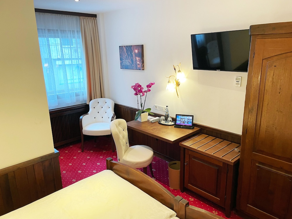 Standard Double Room - Photo 2